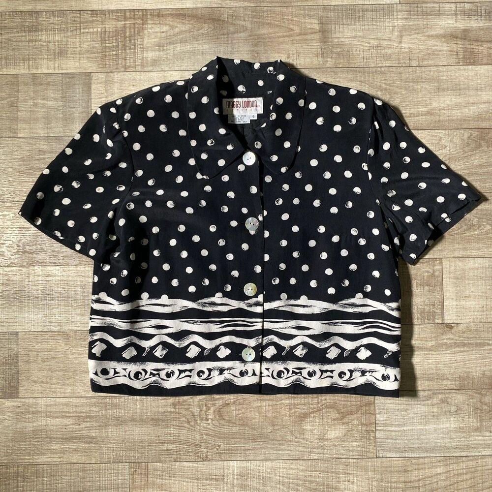 Maggy London Petites Black Crop Top Button Silk Size 6 Geometric Boho